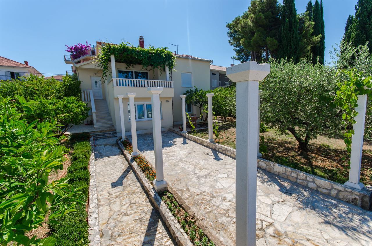 Apartments Maja Trogir Extérieur photo