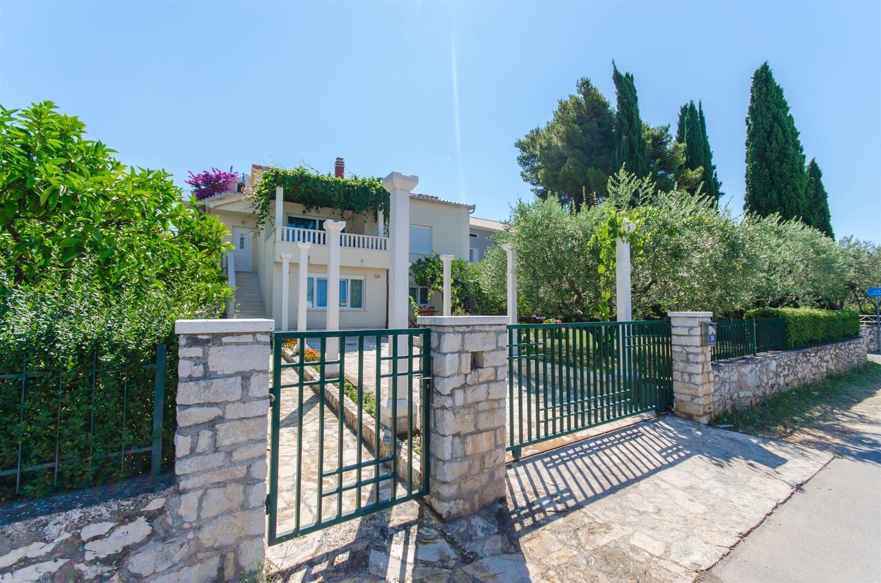 Apartments Maja Trogir Extérieur photo
